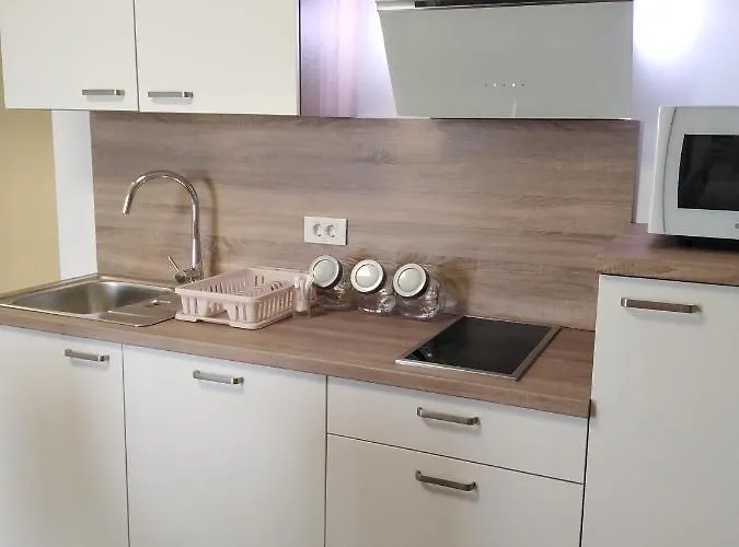 Apartment F&t
