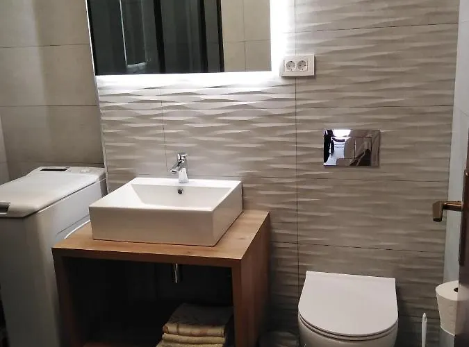 Apartment F&t