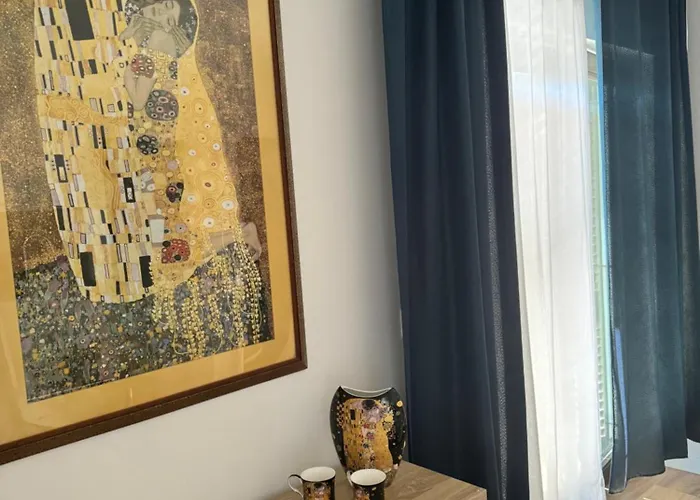 Apartment F&t *